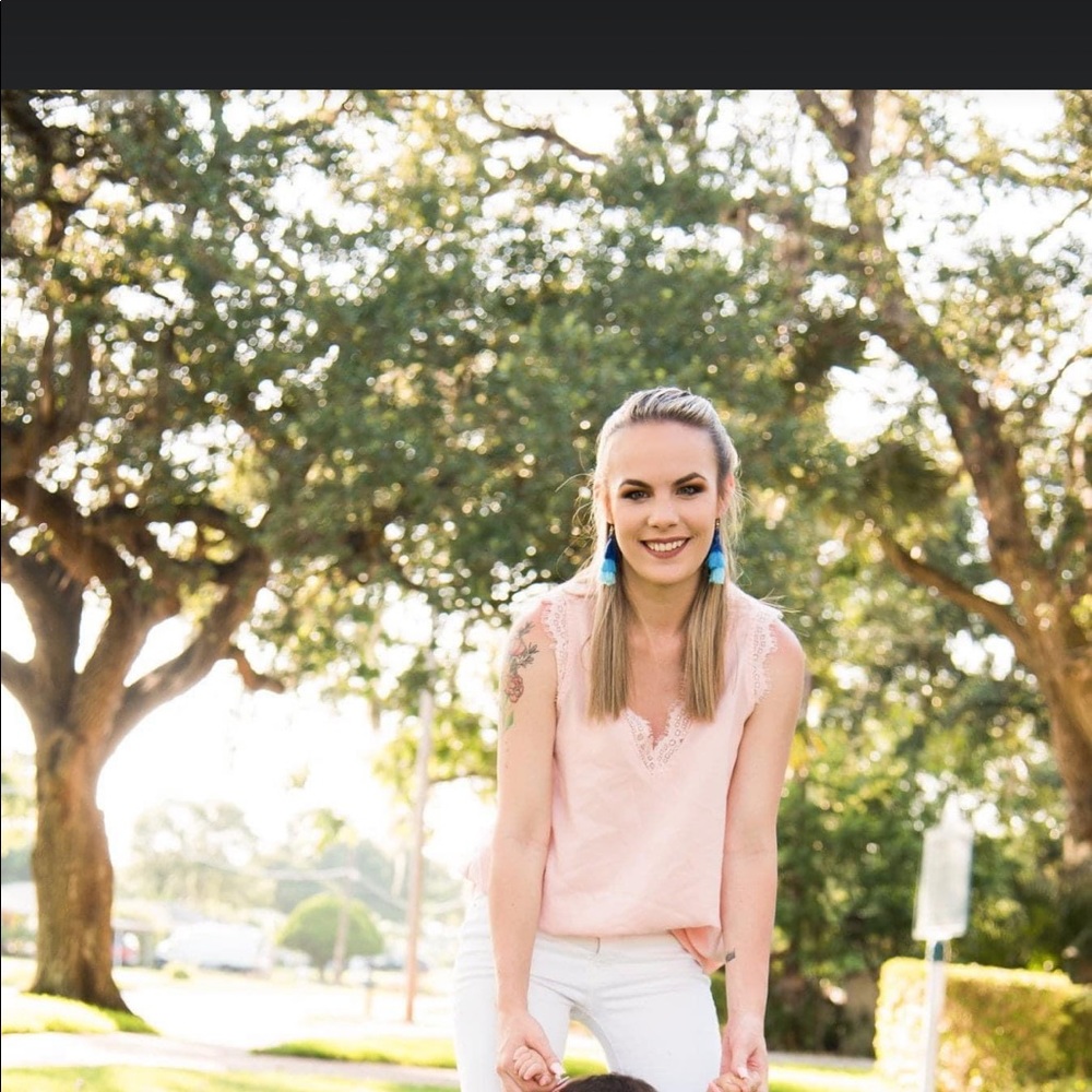 Light pink tank top blouse